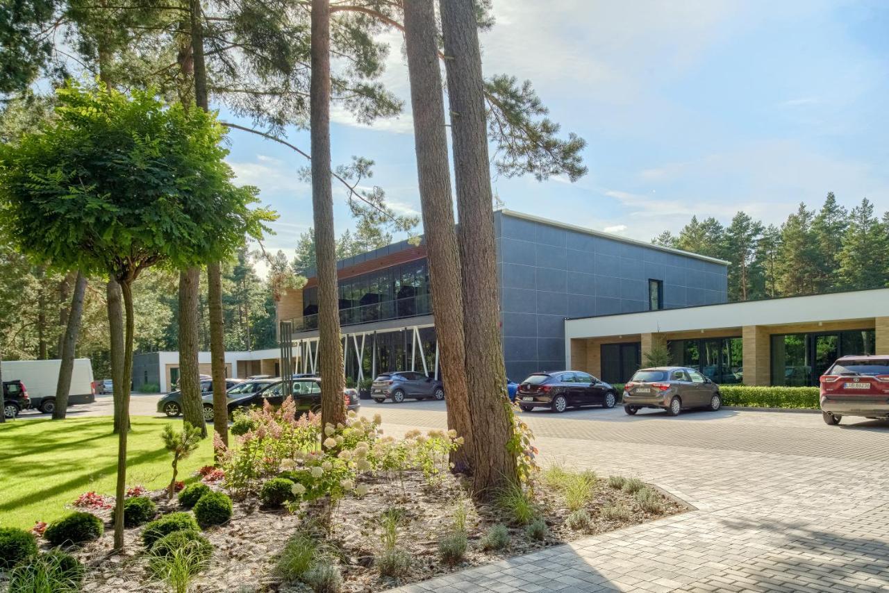Szumy Park Hotel & Restaurant Susiec Extérieur photo